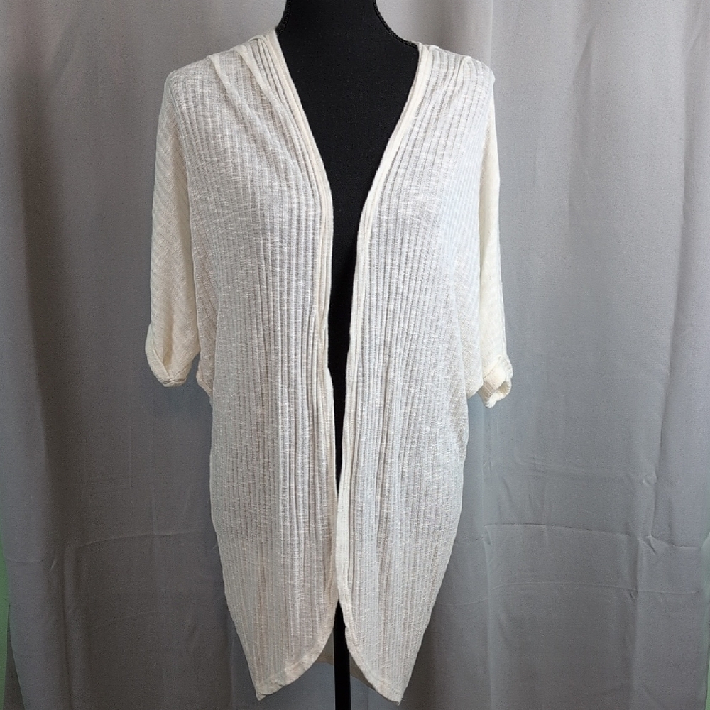 Rue21 Cream‎ Women's Cardigan
